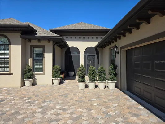 Property Slideshow image 3 of 62 | 5084 greens dr, Lady Lake, FL, 32159
