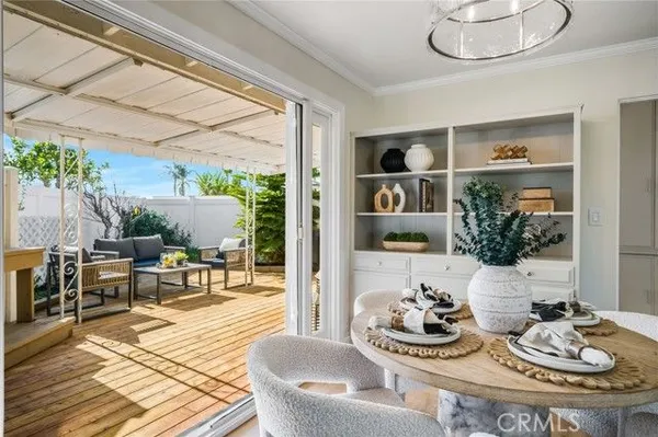 Property Slideshow image 3 of 35 | 229 monte vista 12, San Clemente, CA, 92672