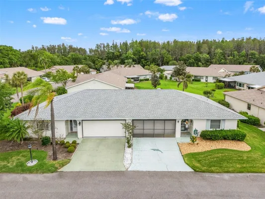 Property Slideshow image 3 of 41 | 2115 n halcyon dr, Sun City Center, FL, 33573