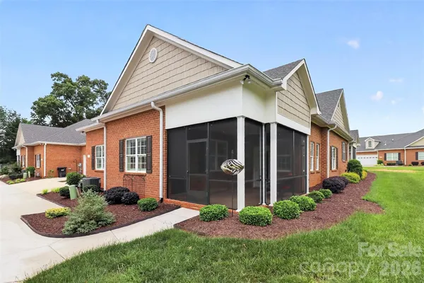Property Slideshow image 2 of 41 | 2311 index ct, Denver, NC, 28037