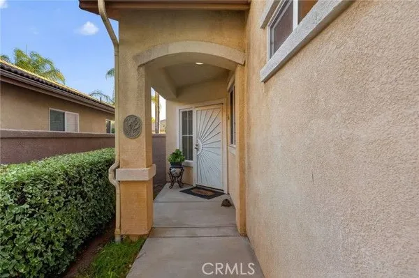 Property Slideshow image 3 of 73 | 29517 warmsprings dr, Menifee, CA, 92584