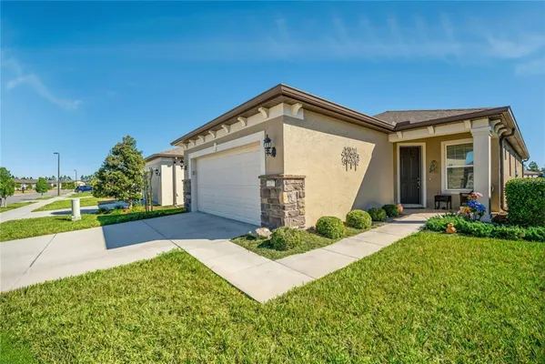 Property Slideshow image 3 of 42 | 6027 sw 93rd cir, Ocala, FL, 34481