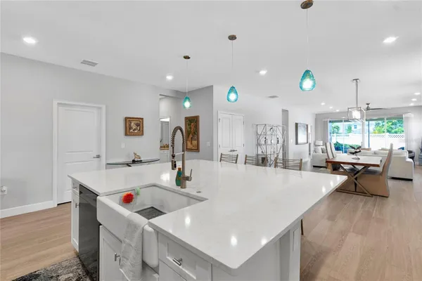 Property Slideshow image 3 of 55 | 5344 wishing arch dr, Apollo Beach, FL, 33572