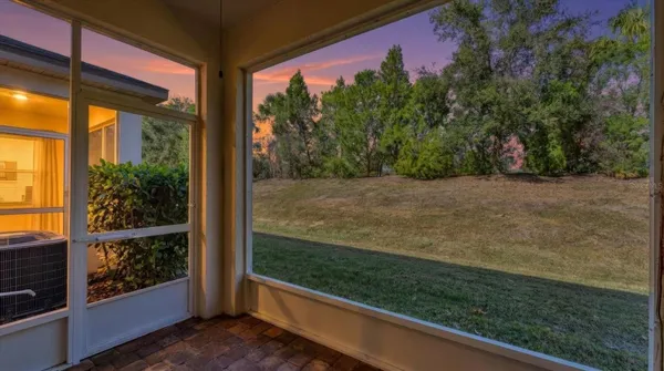 Property Slideshow image 2 of 51 | 12439 trailhead dr, Bradenton, FL, 34211