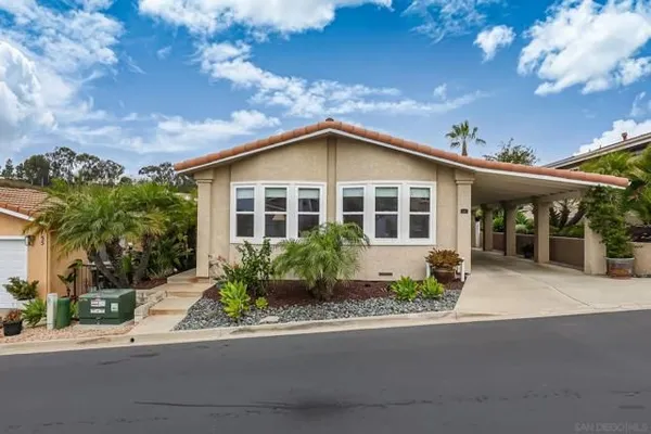 Property Slideshow image 3 of 59 | 2010 w san marcos blvd 54, San Marcos, CA, 92078