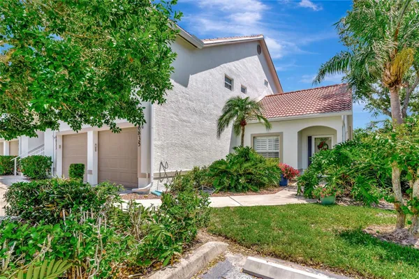 Property Slideshow image 2 of 49 | 6835 fairview ter 6835, Bradenton, FL, 34203