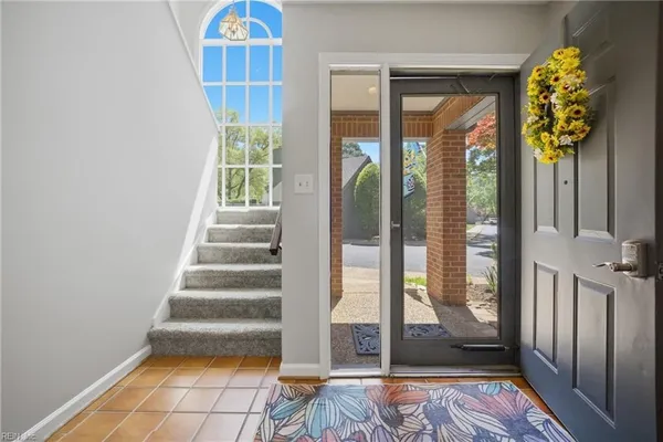 Property Slideshow image 2 of 47 | 254 archers mead, Williamsburg, VA, 23185