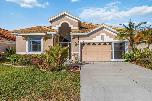 Property Slideshow image 2 of 47 | 138 braemar ave, Venice, FL, 34293