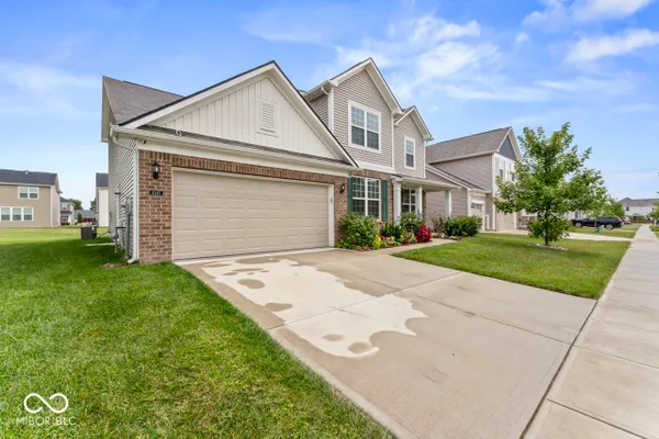 Property Slideshow image 2 of 42 | 4145 lotus st, Plainfield, IN, 46168