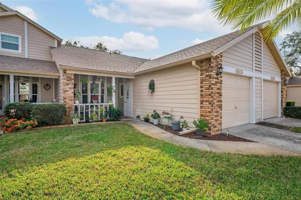 Property Slideshow image 3 of 71 | 6506 thicket trl, New Port Richey, FL, 34653