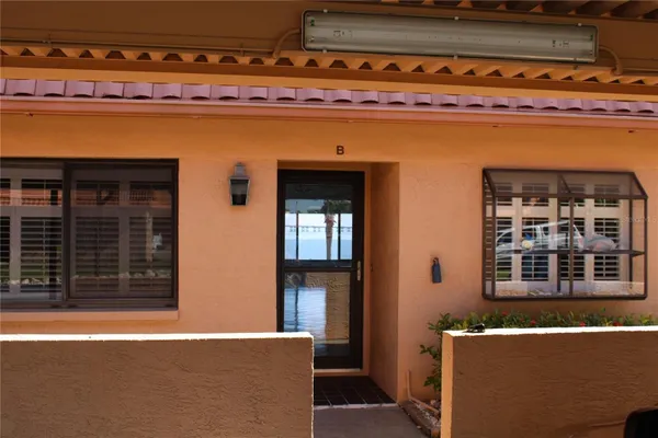 Property Slideshow image 2 of 36 | 19029 us highway 19 n apt 32b, Clearwater, FL, 33764