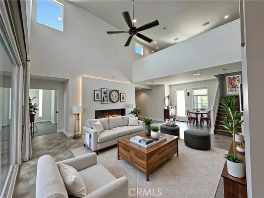 Property Slideshow image 2 of 16 | 561 skylar ln, Palm Springs, CA, 92262