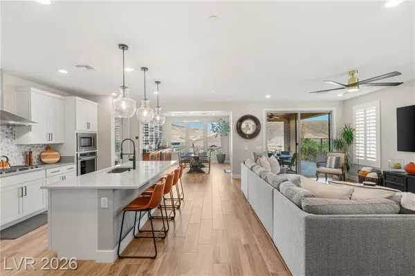 Property Slideshow image 3 of 58 | 14 autumn palm ave, Henderson, NV, 89011