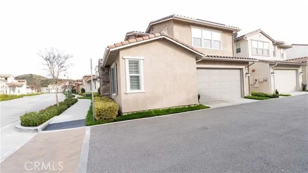 Property Slideshow image 3 of 41 | 20544 galloway dr, Santa Clarita, CA, 91350