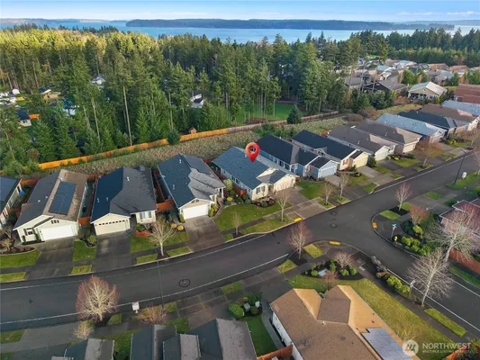 Property Slideshow image 3 of 39 | 8400 vashon dr, Lacey, WA, 98516