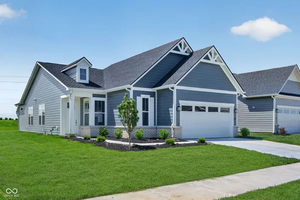 Property Slideshow image 2 of 44 | 13303 roundtop rd, Noblesville, IN, 46060