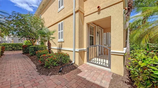 Property Slideshow image 2 of 78 | 1586 dorgali dr, Sarasota, FL, 34238