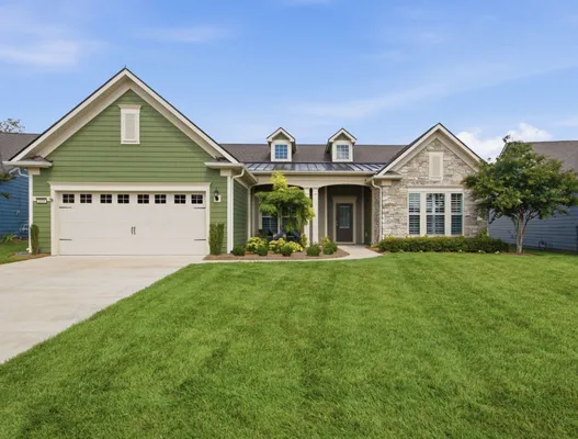 Property Slideshow image 2 of 63 | 2009 knox gln, Spring Hill, TN, 37174