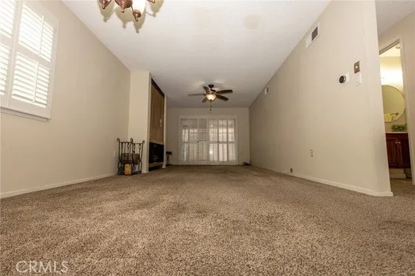 Property Slideshow image 3 of 25 | 26801 circle of the oaks, Newhall, CA, 91321