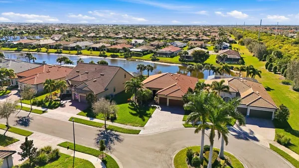 Property Slideshow image 3 of 80 | 13897 umbria st, Venice, FL, 34293