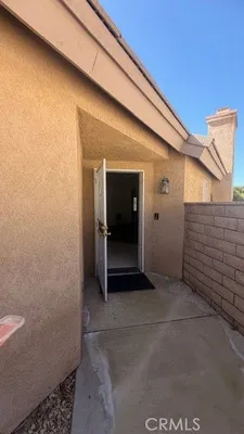 Property Slideshow image 2 of 28 | 11220 country club dr, Apple Valley, CA, 92308