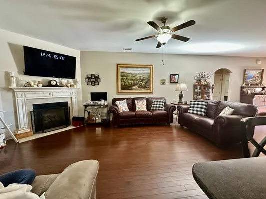 Property Slideshow image 3 of 33 | 547 cloverhill ln, Lebanon, TN, 37090