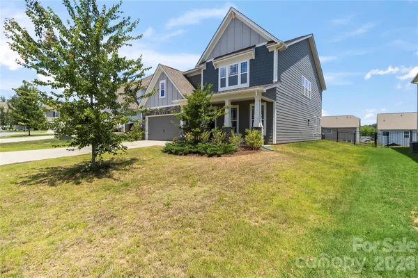 Property Slideshow image 2 of 48 | 2011 saddlebred dr, Iron Station, NC, 28080