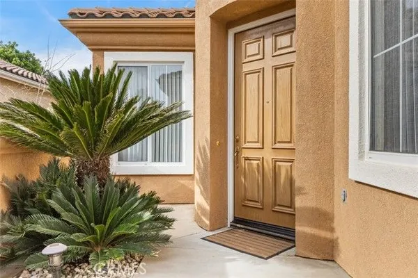 Property Slideshow image 2 of 59 | 28658 shady brook dr, Menifee, CA, 92584