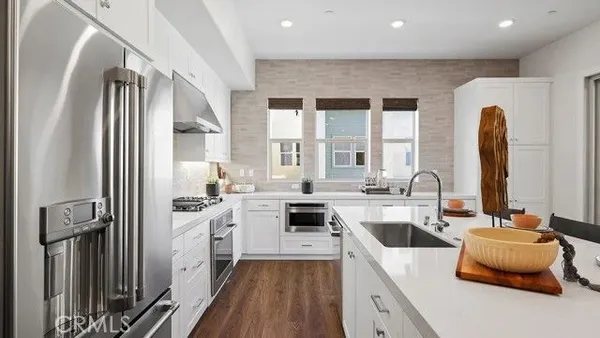 Property Slideshow image 3 of 36 | 785 walnut ter, Montebello, CA, 90640