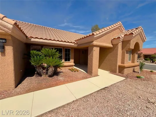 Property Slideshow image 2 of 38 | 8500 linderwood dr, Las Vegas, NV, 89134