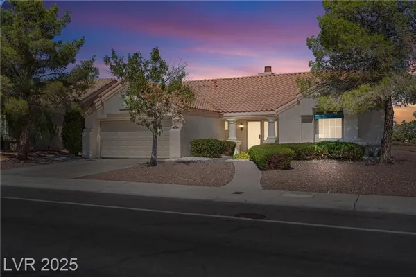 Property Slideshow image 2 of 32 | 9104 sundial dr, Las Vegas, NV, 89134
