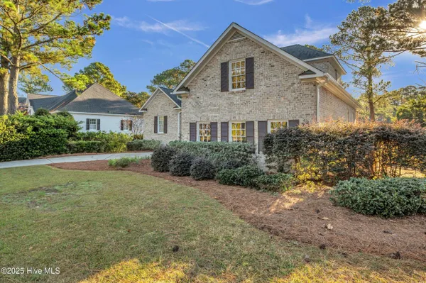 Property Slideshow image 2 of 49 | 912 wild dunes cir, Wilmington, NC, 28411