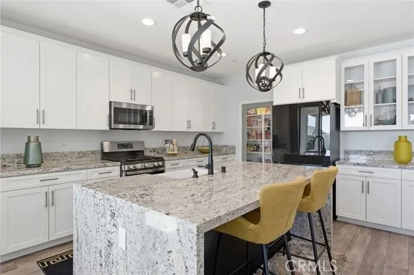 Property Slideshow image 3 of 40 | 1514 kylemore, Beaumont, CA, 92223