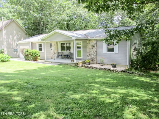 Property Slideshow image 2 of 38 | 312 lakeview dr, Crossville, TN, 38558