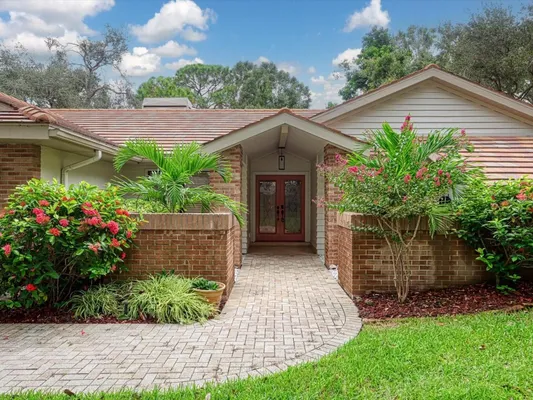 Property Slideshow image 3 of 46 | 1612 pine harrier cir, Sarasota, FL, 34231