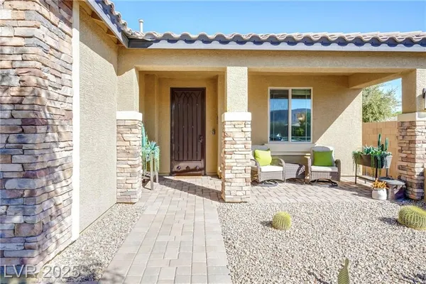 Property Slideshow image 3 of 68 | 1844 wolfcreek falls ct, Henderson, NV, 89044