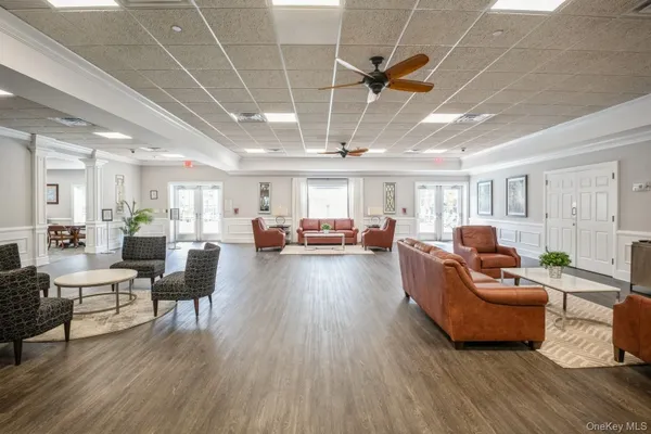 Property Slideshow image 2 of 30 | 434 autumn dr, East Meadow, NY, 11554