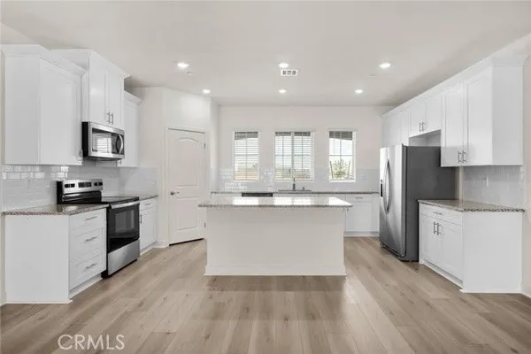 Property Slideshow image 2 of 8 | 14547 indigo, Apple Valley, CA, 92307