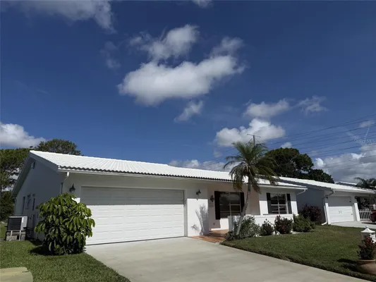 Property Slideshow image 2 of 48 | 3455 mainlands blvd, Pinellas Park, FL, 33782