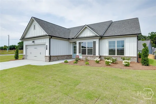 Property Slideshow image 2 of 63 | 51 merwood, Jefferson, GA, 30549