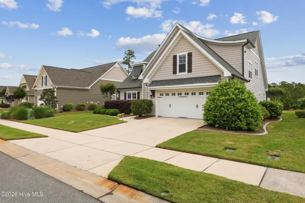 Property Slideshow image 3 of 69 | 3014 pine bloom way, Leland, NC, 28451