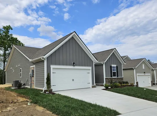 Property Slideshow image 3 of 37 | 109 holly rdg, Antioch, TN, 37013