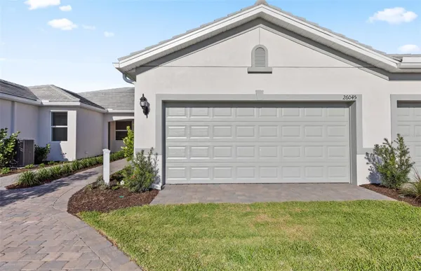 Property Slideshow image 2 of 21 | 29036 coral harbour dr, Englewood, FL, 34223