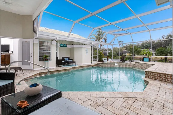 Property Slideshow image 2 of 62 | 416 devonshire ln, Venice, FL, 34293