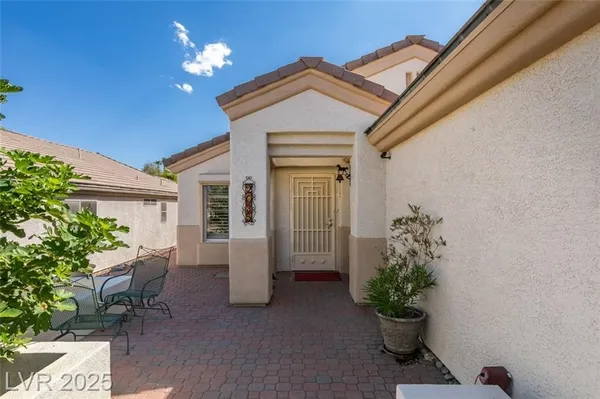 Property Slideshow image 2 of 30 | 2035 poppywood ave, Henderson, NV, 89012