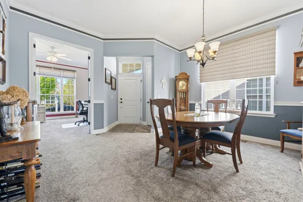 Property Slideshow image 2 of 44 | 3871 crooked creek dr, Elgin, IL, 60124