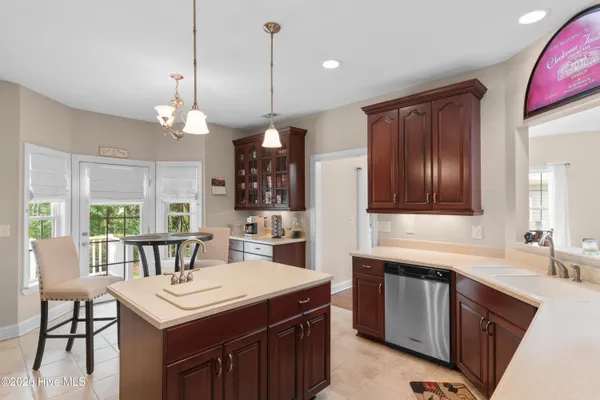 Property Slideshow image 3 of 38 | 8865 smithfield dr, Calabash, NC, 28467