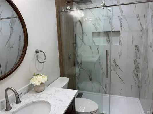 Property Slideshow image 3 of 8 | 404 woodbridge rd b, Brookhaven, NY, 11961