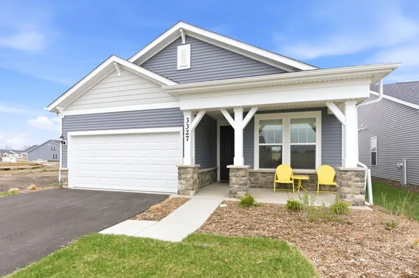 Property Slideshow image 2 of 56 | 3327 fulshear cir, Aurora, IL, 60503
