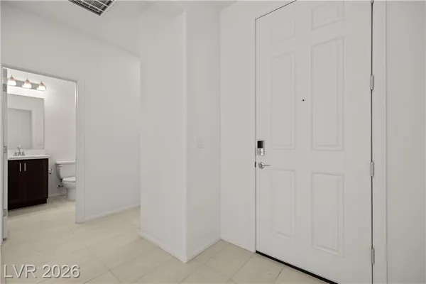 Property Slideshow image 3 of 44 | 558 jefferson ln, Mesquite, NV, 89027